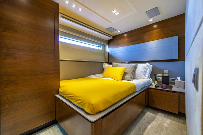 Slide: The Image of Peri Yachts Peri 29 2007 - 24
