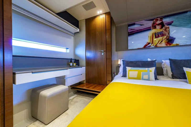 Slide: The Image of Peri Yachts Peri 29 2007 - 27