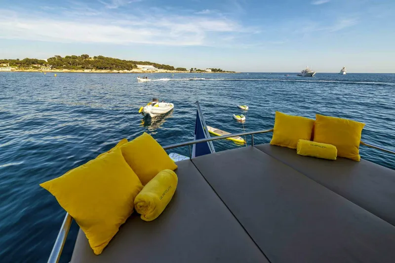 Slide: The Image of Peri Yachts Peri 29 2007 - 5
