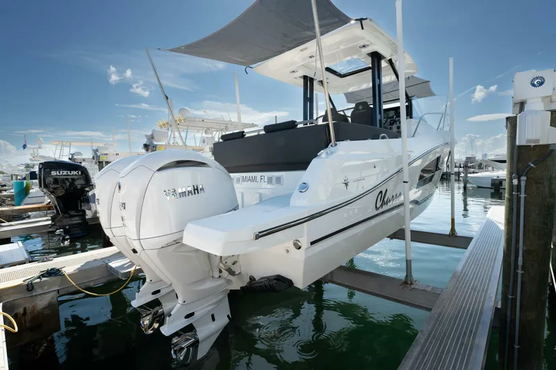Slide: The Image of Jeanneau Leader 9.0WA S2 2024 - 12