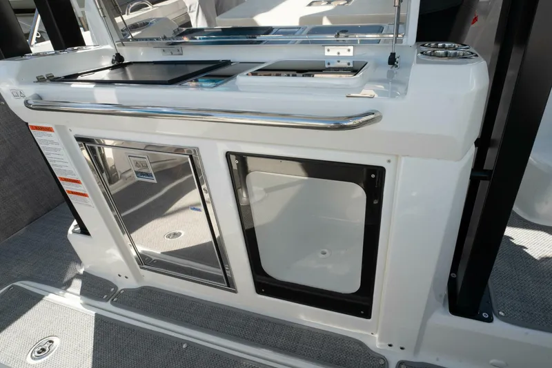 Slide: The Image of Jeanneau Leader 9.0WA S2 2024 - 42