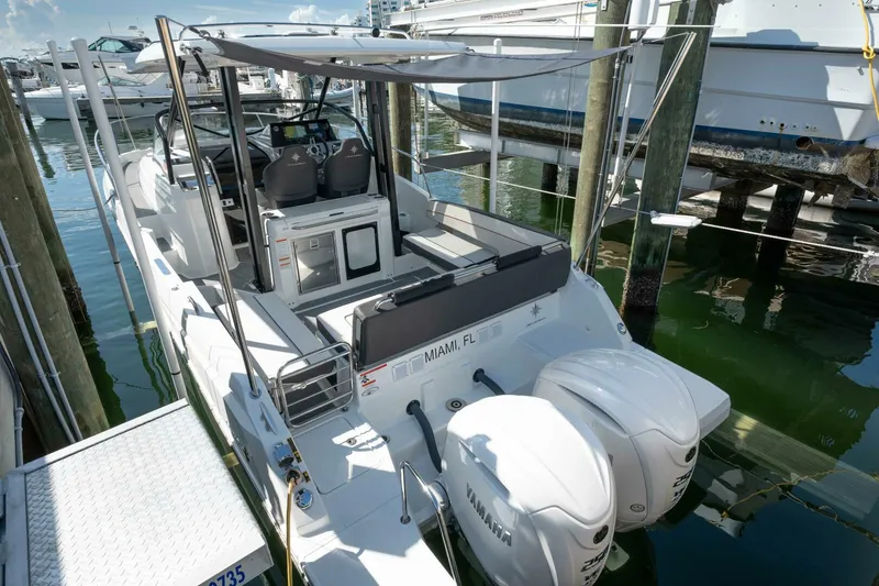 Slide: The Image of Jeanneau Leader 9.0WA S2 2024 - 8