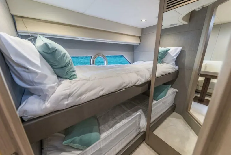 Slide: The Image of Sunseeker Predator 2017 - 22