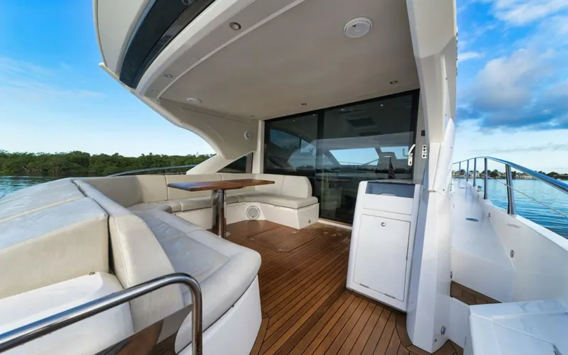 Slide: The Image of Sunseeker Predator 2017 - 7