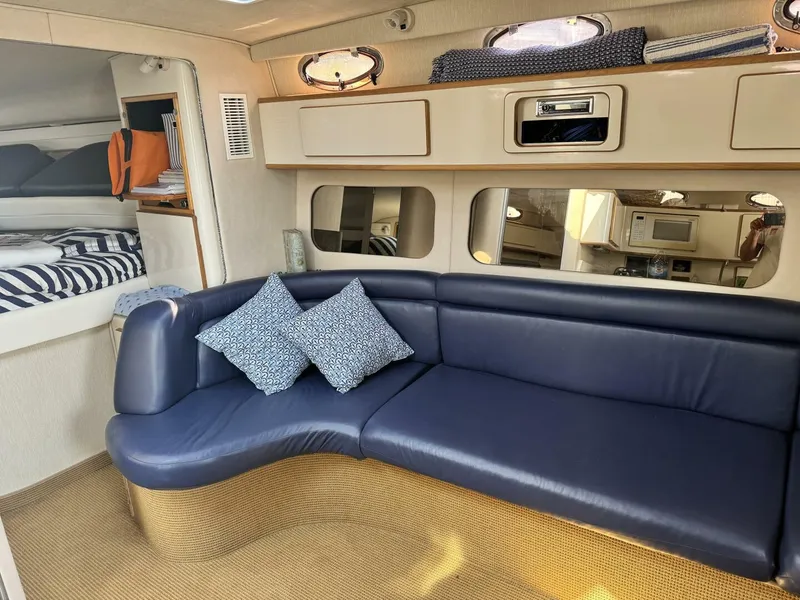 Slide: The Image of Sea Ray Express Cruiser 1995 - 17