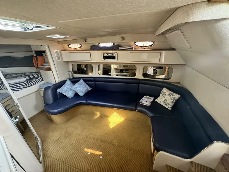 Slide: The Image of Sea Ray Express Cruiser 1995 - 24
