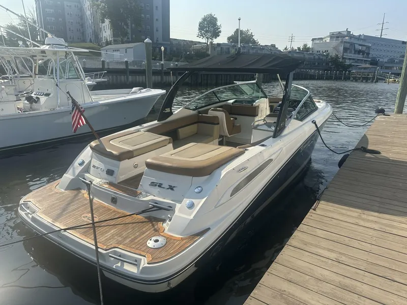 The Image of Sea Ray 270 SLX 2014 - 0