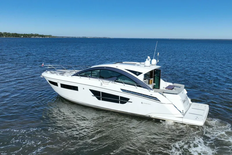 Slide: The Image of Cruisers 60 Cantius 2020 - 48