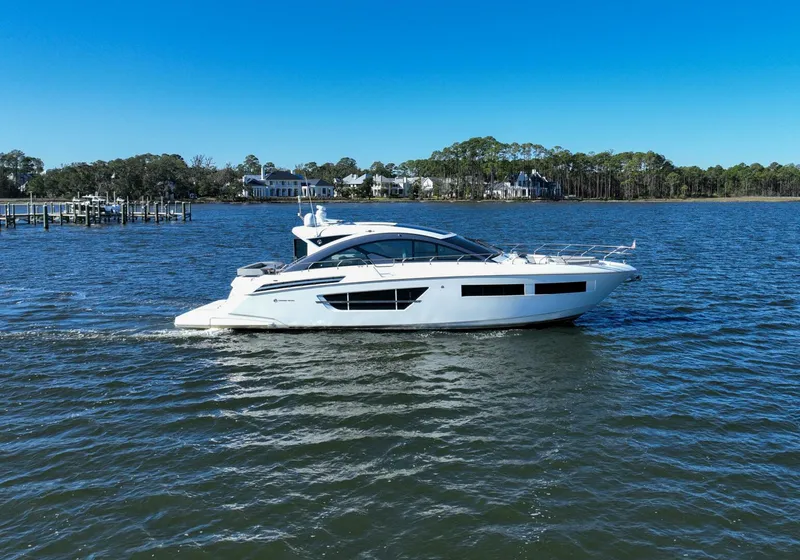 Slide: The Image of Cruisers 60 Cantius 2020 - 51