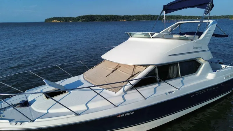 Slide: The Image of Bayliner Discovery 288 2008 - 16