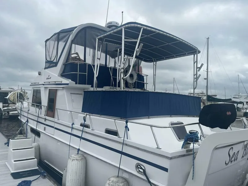 Slide: The Image of DeFever 40 Offshore Cruiser 1985 - 3