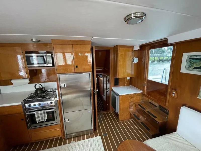Slide: The Image of DeFever 40 Offshore Cruiser 1985 - 6