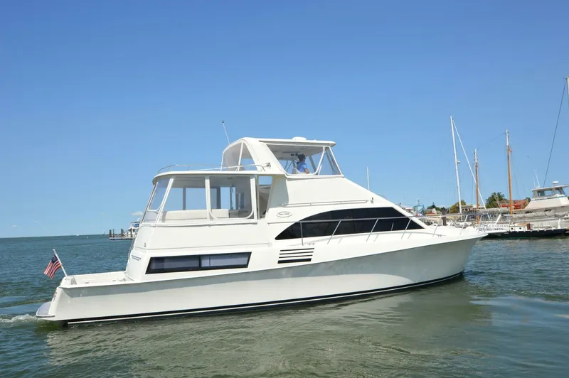 The Image of Ocean Yachts 48 Cockpit Motor Yacht 1995 - 0