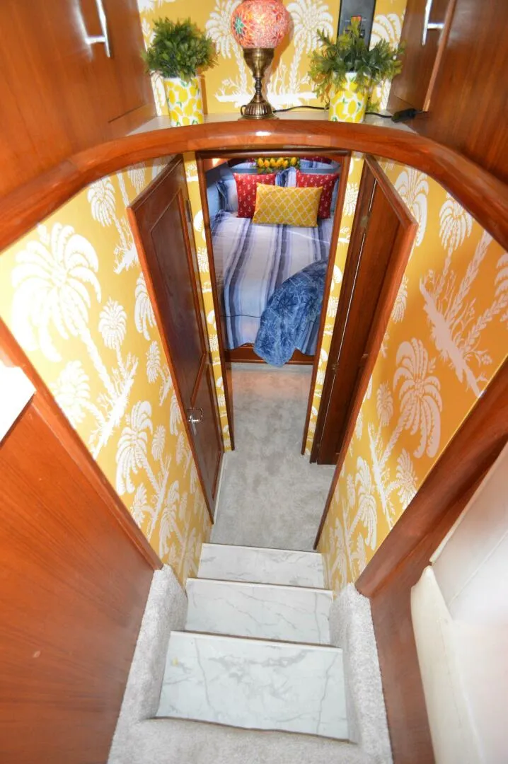 Slide: The Image of Ocean Yachts 48 Cockpit Motor Yacht 1995 - 43