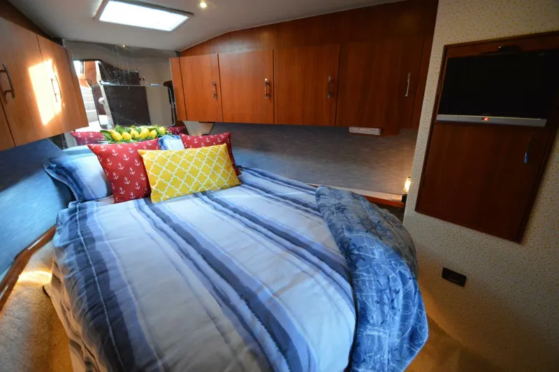 Slide: The Image of Ocean Yachts 48 Cockpit Motor Yacht 1995 - 47