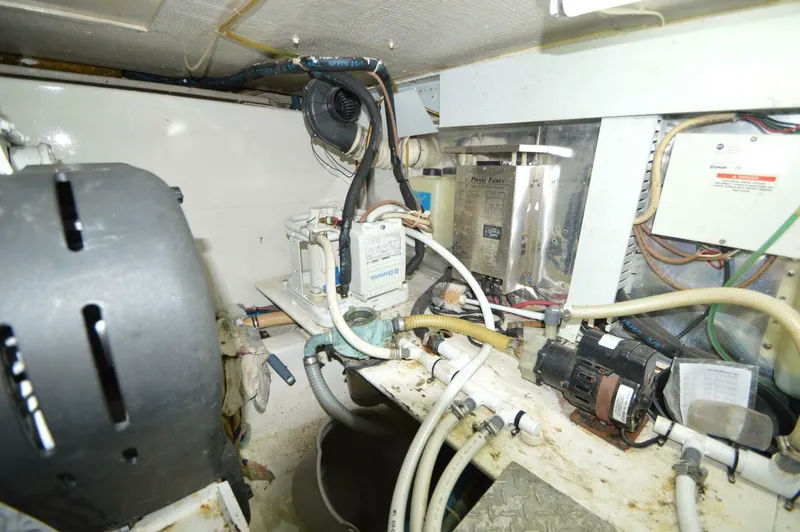 Slide: The Image of Ocean Yachts 48 Cockpit Motor Yacht 1995 - 62