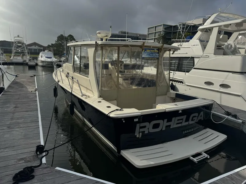Slide: The Image of Mainship 34 Pilot Hardtop 2008 - 13