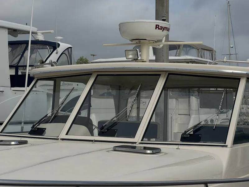 Slide: The Image of Mainship 34 Pilot Hardtop 2008 - 16