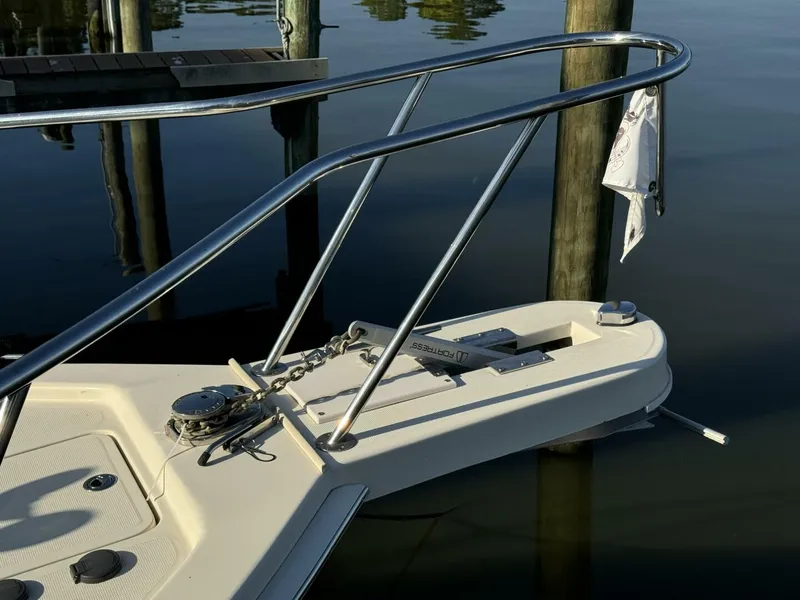 Slide: The Image of Mainship 34 Pilot Hardtop 2008 - 19