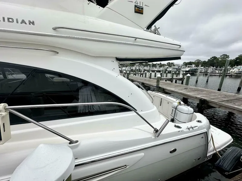 Slide: The Image of Meridian 411 Sedan 2007 - 2