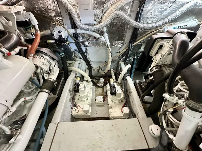 Slide: The Image of Meridian 411 Sedan 2007 - 38