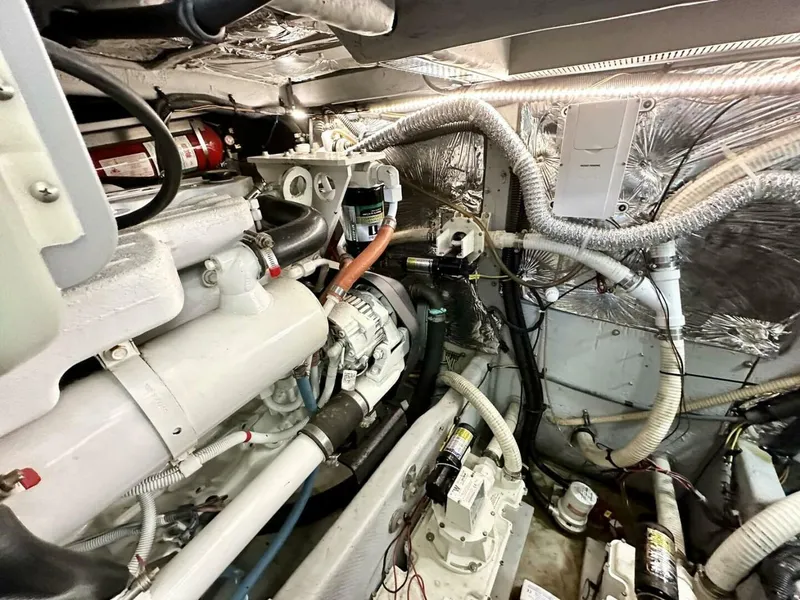 Slide: The Image of Meridian 411 Sedan 2007 - 41