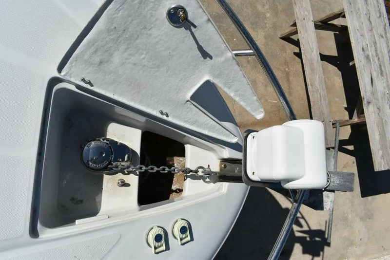 Slide: The Image of Crownline Boats 275 CCR 2005 - 21