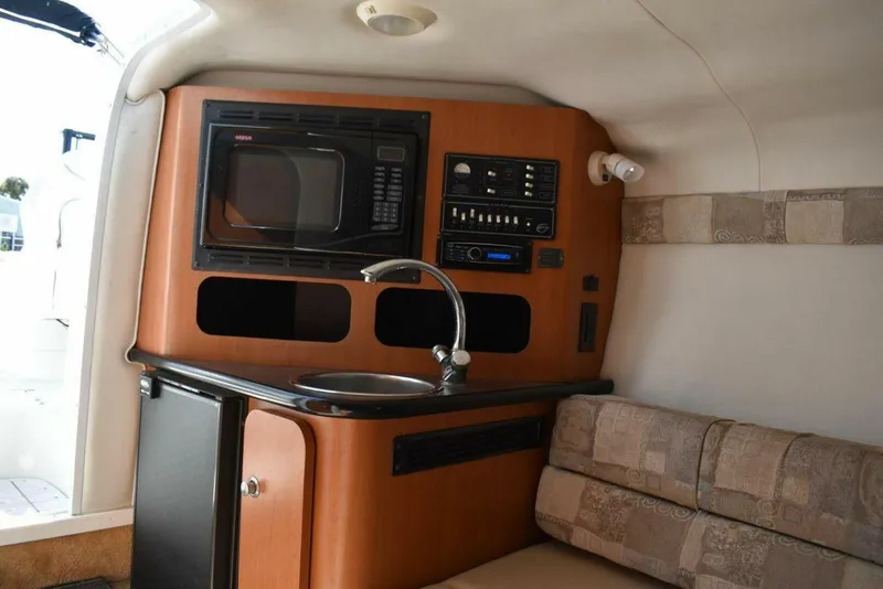 Slide: The Image of Crownline Boats 275 CCR 2005 - 28