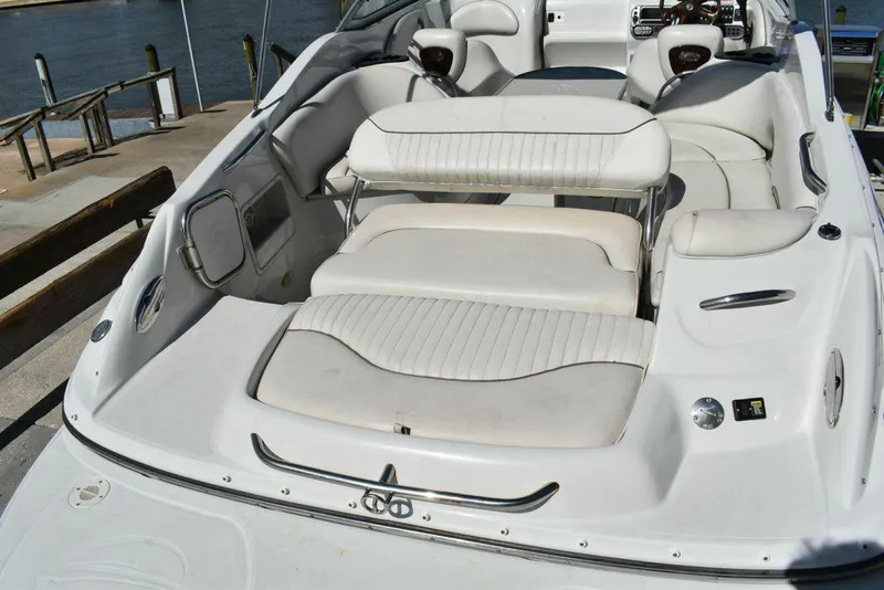 Slide: The Image of Crownline Boats 275 CCR 2005 - 9