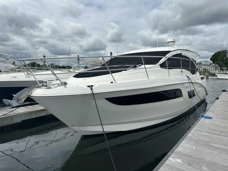 The Image of Sea Ray Sundancer 400 2018 - 0