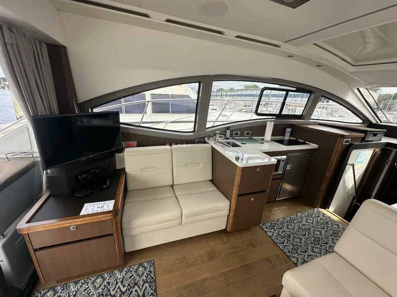 Slide: The Image of Sea Ray Sundancer 400 2018 - 20