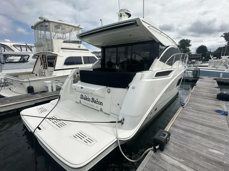 Slide: The Image of Sea Ray Sundancer 400 2018 - 3
