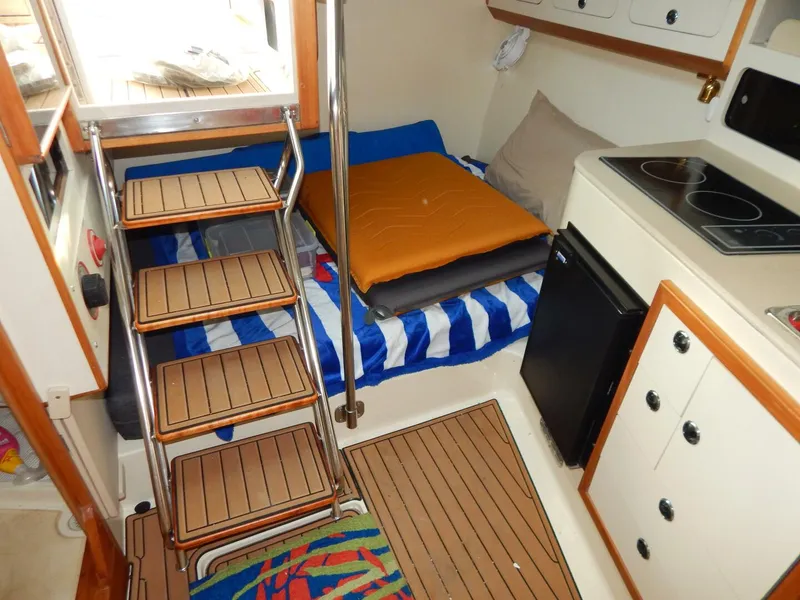 Slide: The Image of Albin 31 Tournament Express 1999 - 9