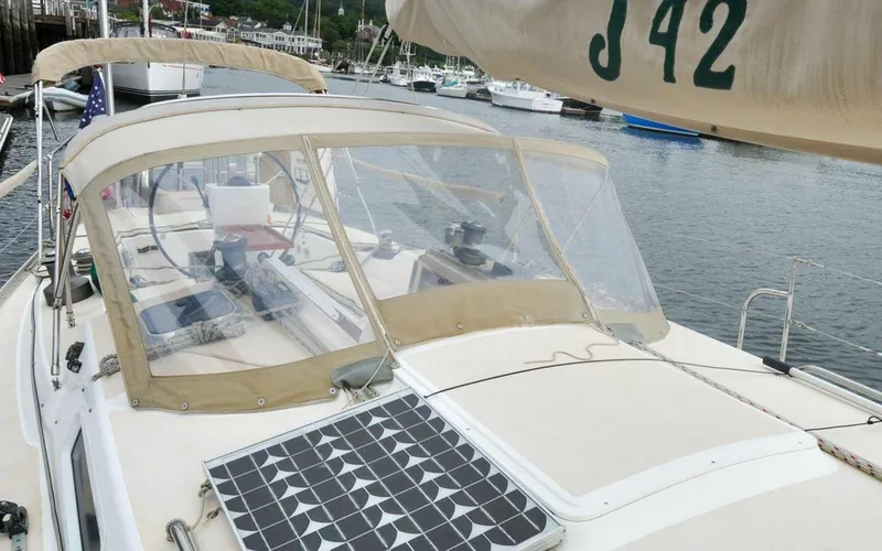Slide: The Image of J Boats J/42 2000 - 45