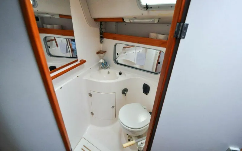Slide: The Image of J Boats J/42 2000 - 75