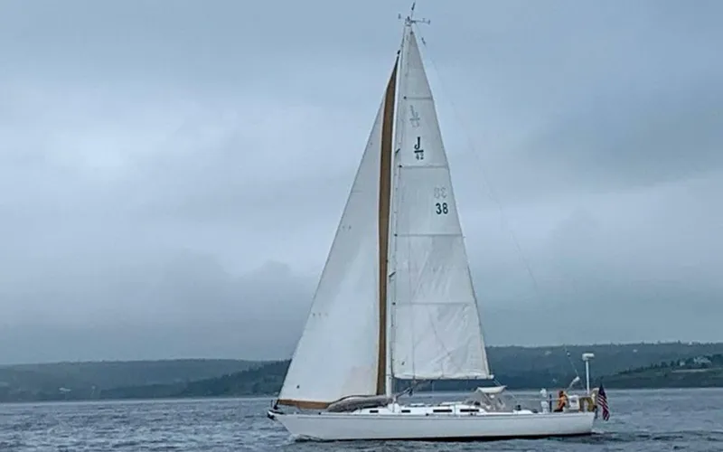 Slide: The Image of J Boats J/42 2000 - 8