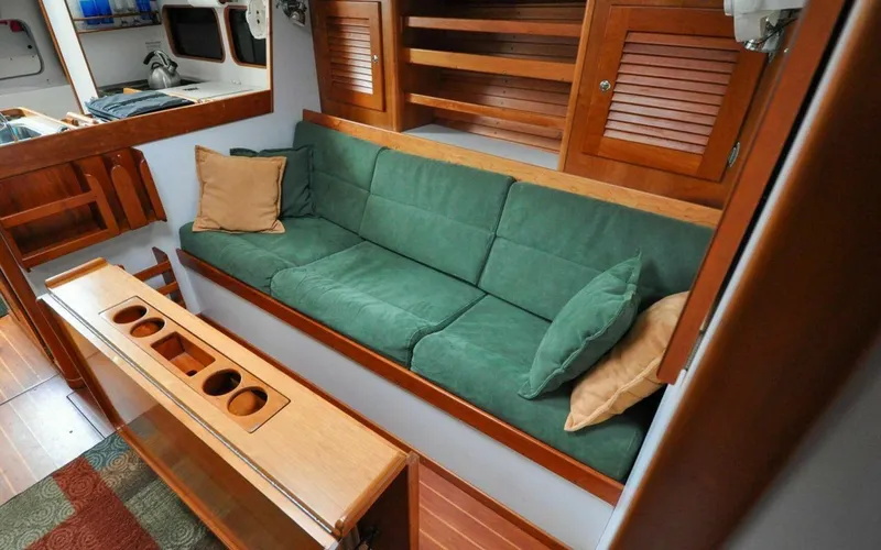Slide: The Image of J Boats J/42 2000 - 80