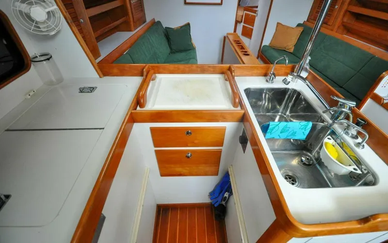 Slide: The Image of J Boats J/42 2000 - 92