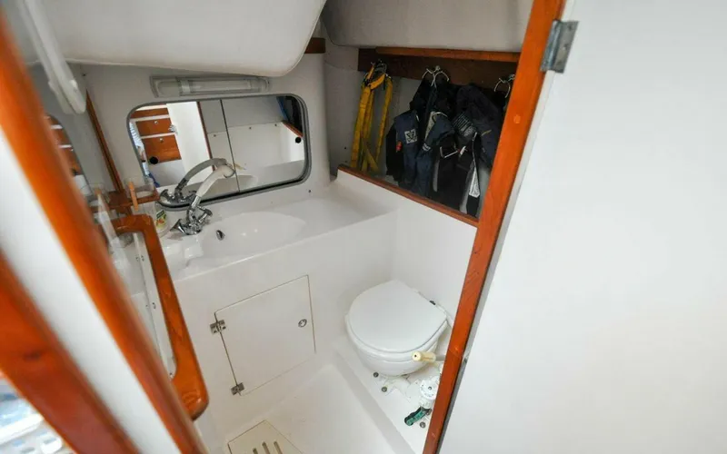 Slide: The Image of J Boats J/42 2000 - 97