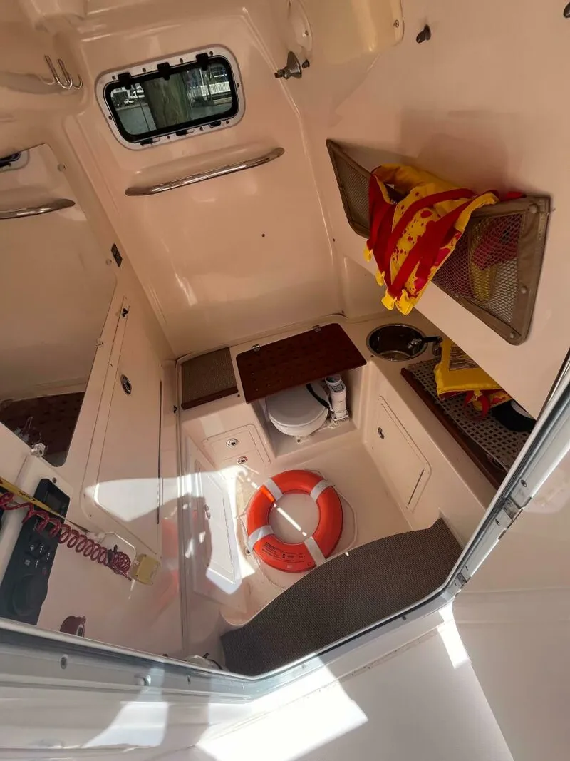 Slide: The Image of Grady-White 306 Bimini 2007 - 14
