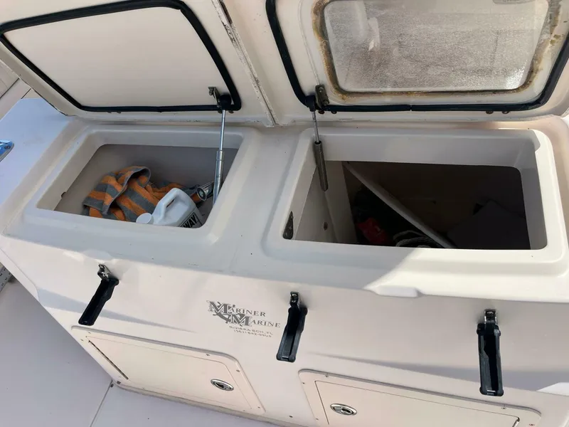 Slide: The Image of Grady-White 306 Bimini 2007 - 15