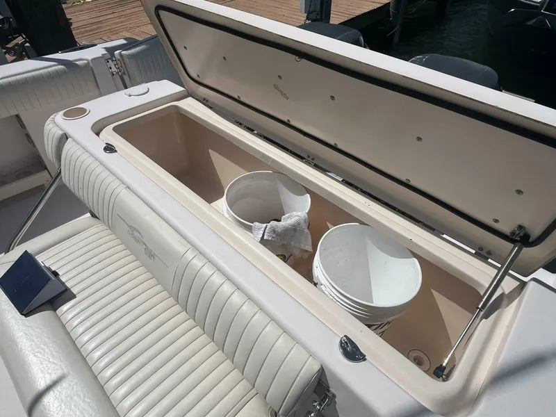 Slide: The Image of Grady-White 306 Bimini 2007 - 17