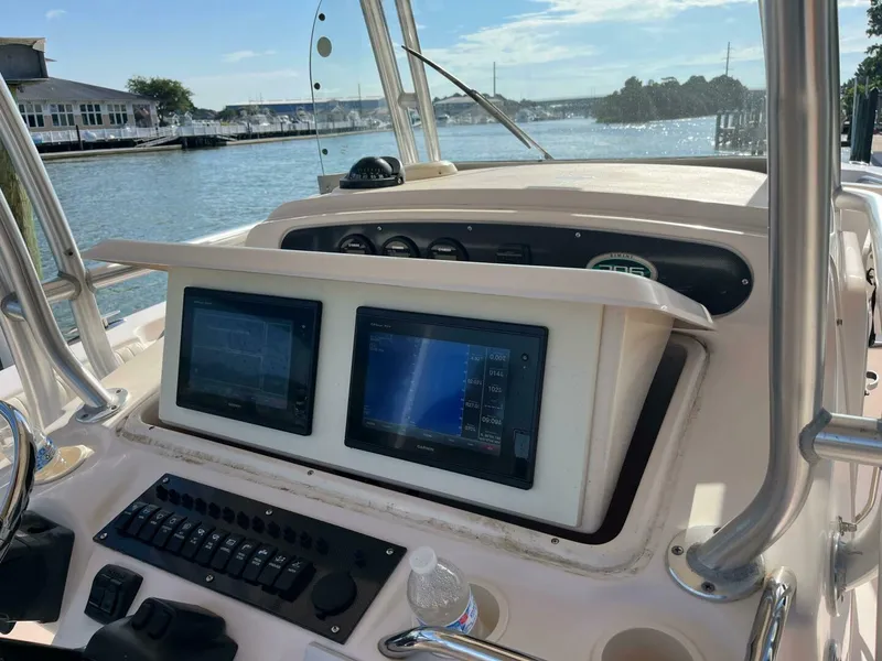 Slide: The Image of Grady-White 306 Bimini 2007 - 6