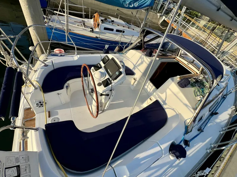 Slide: The Image of Jeanneau Sun Odyssey 35 2005 - 23