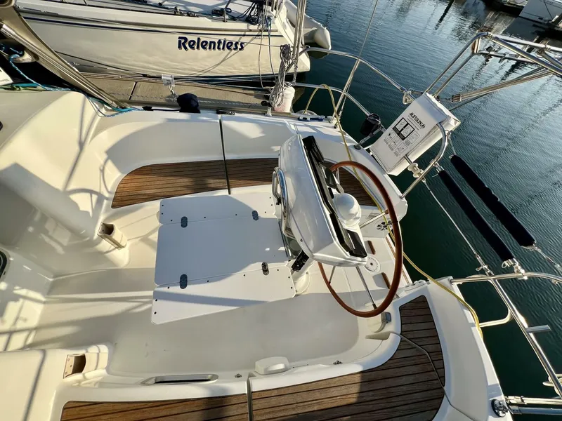 Slide: The Image of Jeanneau Sun Odyssey 35 2005 - 29