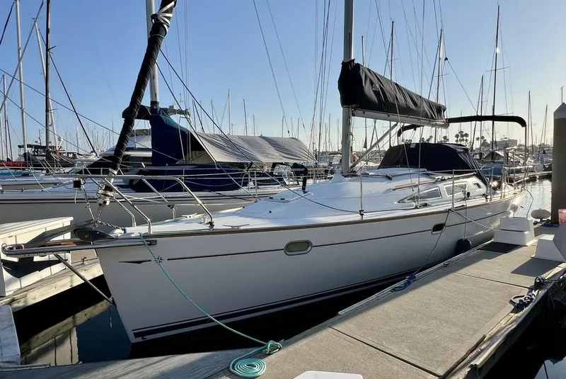 Slide: The Image of Jeanneau Sun Odyssey 35 2005 - 5