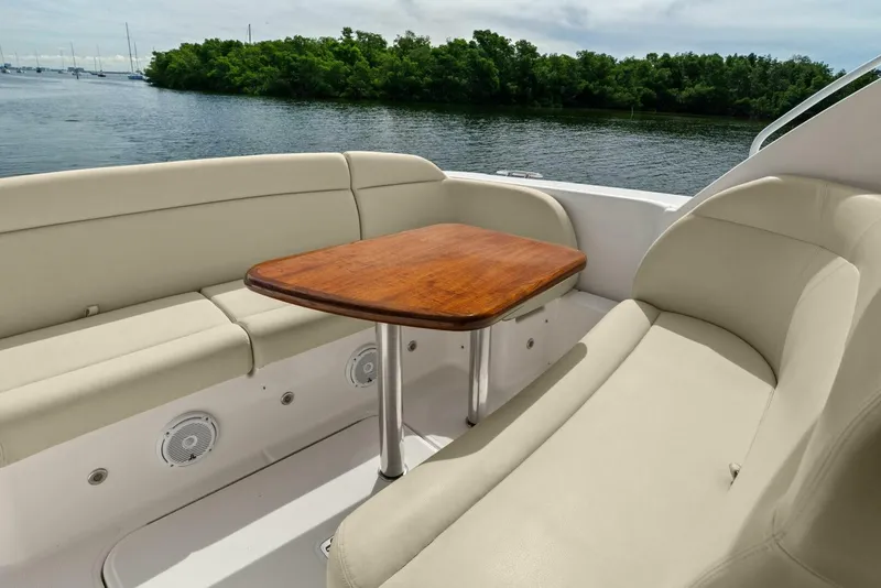 Slide: The Image of Tiara 3500 Sovran 2008 - 2