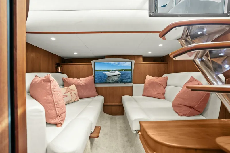 Slide: The Image of Tiara 3500 Sovran 2008 - 6