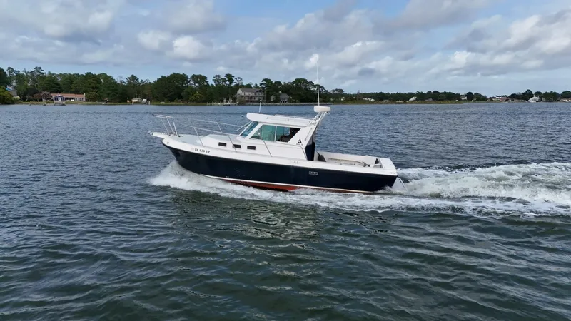 The Image of Albin 28 TE Pilothouse 1998 - 0