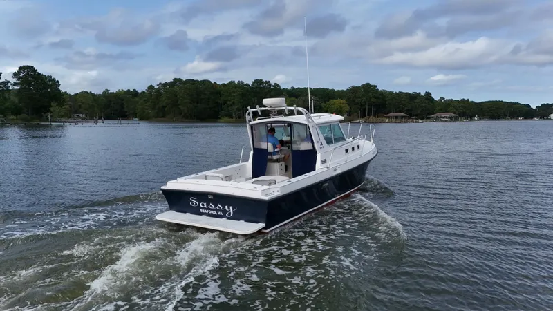 Slide: The Image of Albin 28 TE Pilothouse 1998 - 2